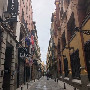 Meet your Posher, Maria